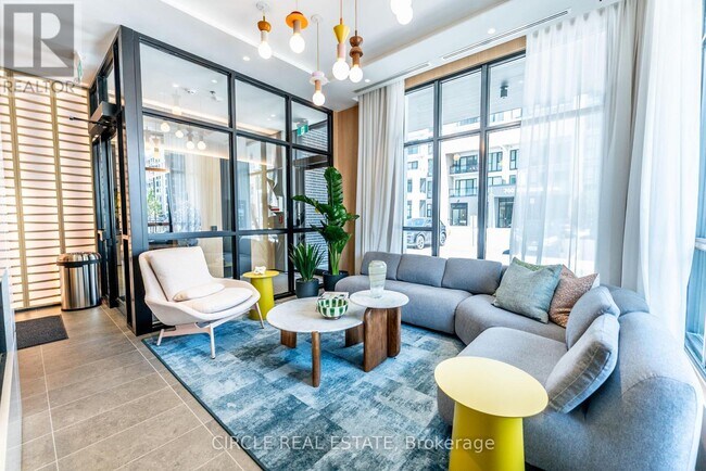 Photo du bâtiment - 770-770 Whitlock Ave