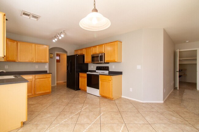 Foto del edificio - Discover Your Dream Home with a Fantastic Floorplan!