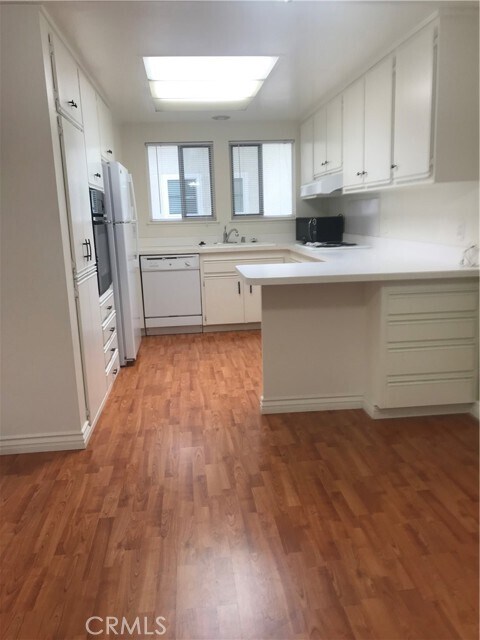 Foto del edificio - 880 Via Mendoza Via