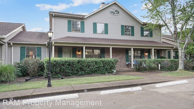 Building Photo - 3 br, 2.5 bath House - 502 Upsall Drive