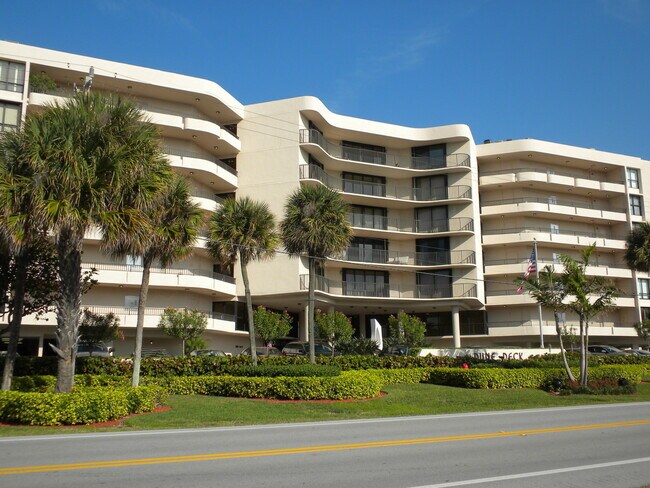 Foto del edificio - 3610 S Ocean Blvd