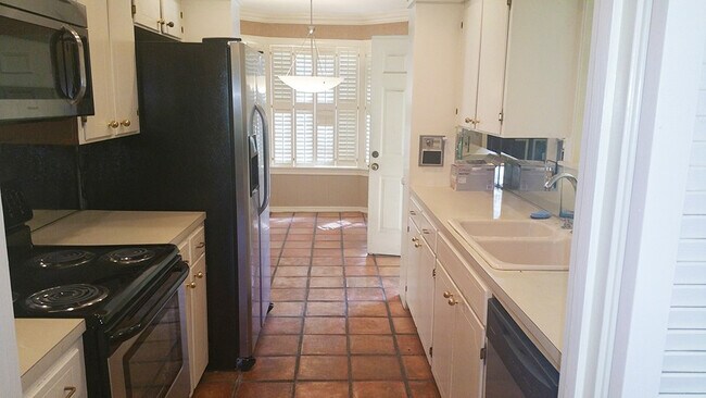 Building Photo - Nordberg 542