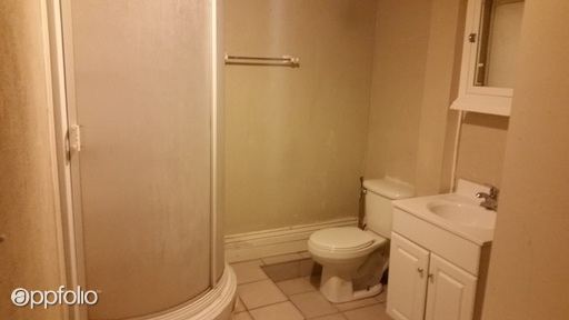 Building Photo - 905 Jackson Ave