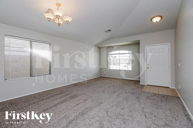 Foto del edificio - 3849 W South Butte Rd