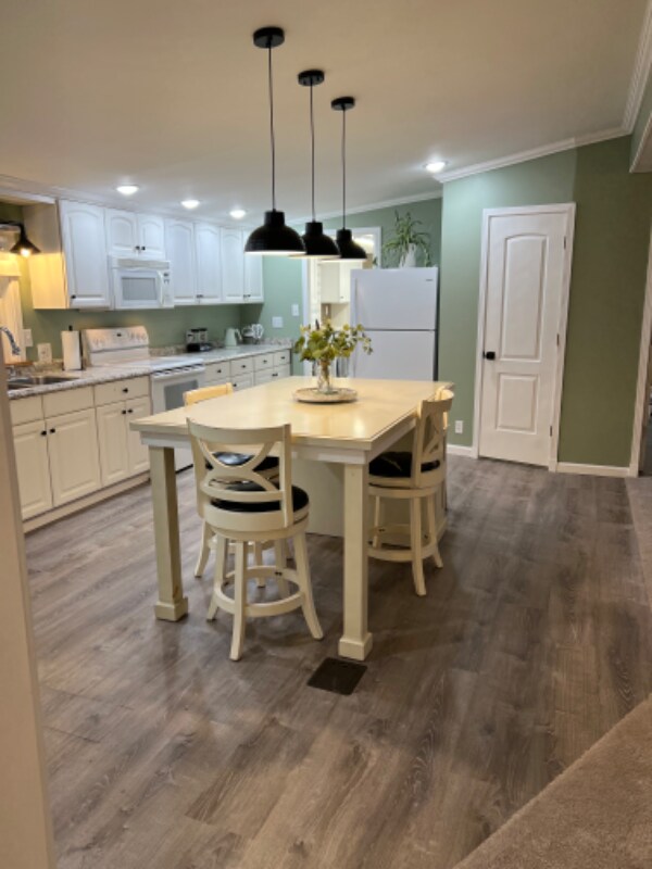 Foto principal - 125 New Galilee Rd