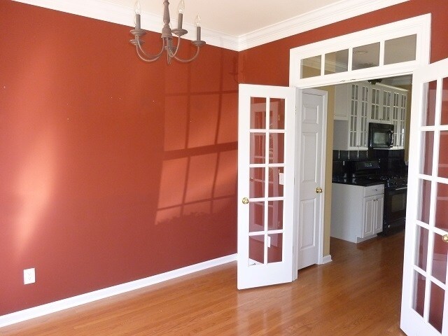 Foto del edificio - Exclusively Offered by Muse Realty, LLC