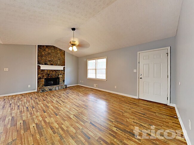 Foto del edificio - 237 Sweetwater Pkwy