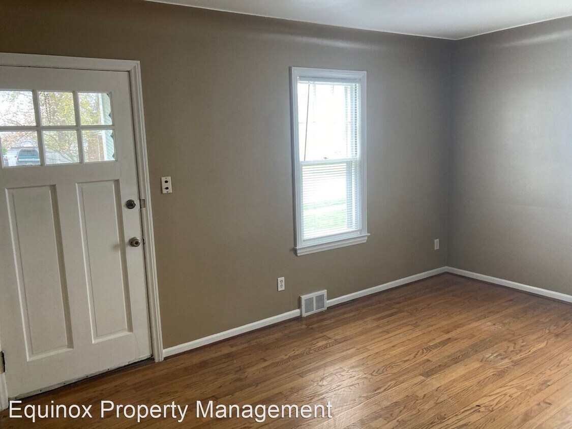 Primary Photo - 4 br, 1.5 bath House - 22807 Melrose