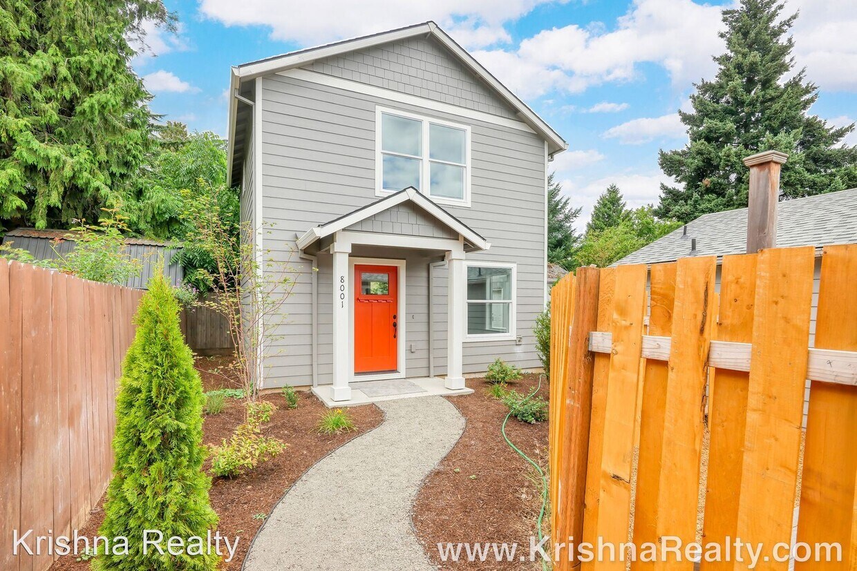 Primary Photo - 2 br, 1.5 bath House - 8001 N Woolsey Ave ...