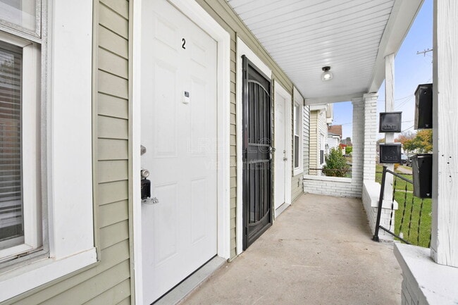 Building Photo - 2751 Alford Ave