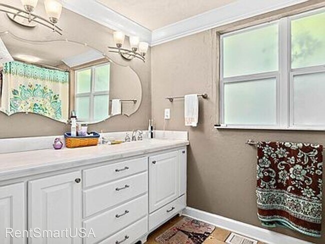 Foto del edificio - 3 br, 2 bath House - 710 South Peninsula Dr.