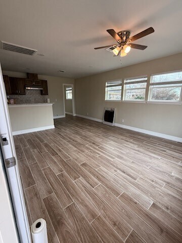 Foto del edificio - 702 McDaniel St