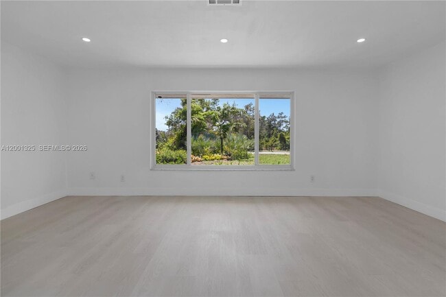 Foto del edificio - 9125 SE Karin St