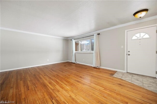 Building Photo - 4960 W Park Dr