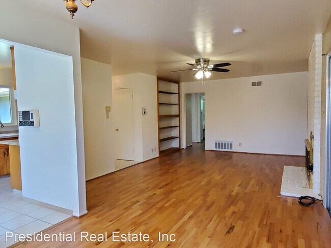 Foto del edificio - 3 br, 2 bath House - 6746 Bollinger Rd