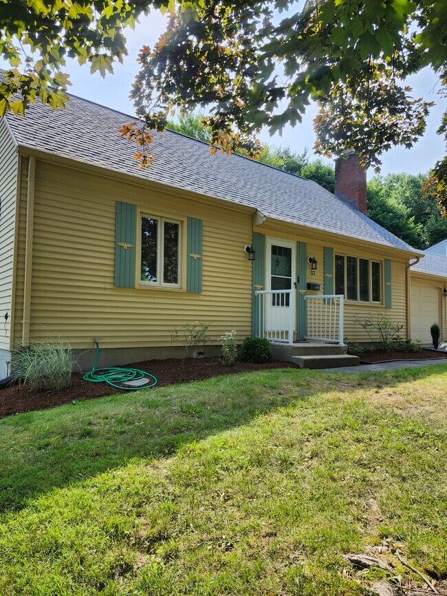 Foto del edificio - 32 St James Ave