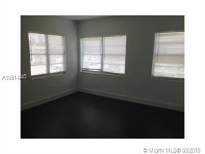 Building Photo - 1784 Normandy Dr