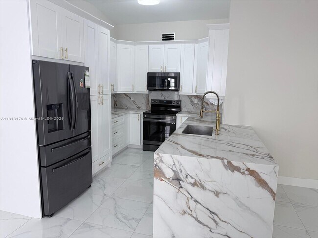 Foto del edificio - 9672 SW 166th Ct