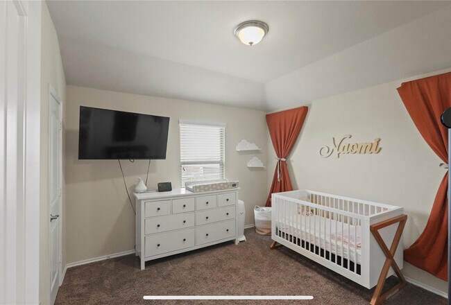 Building Photo - 8937 Tenderfoot Ln