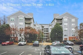 Building Photo - 3176 Summit Square Dr