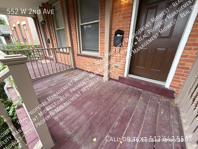 Foto del edificio - 552 W 2nd Ave