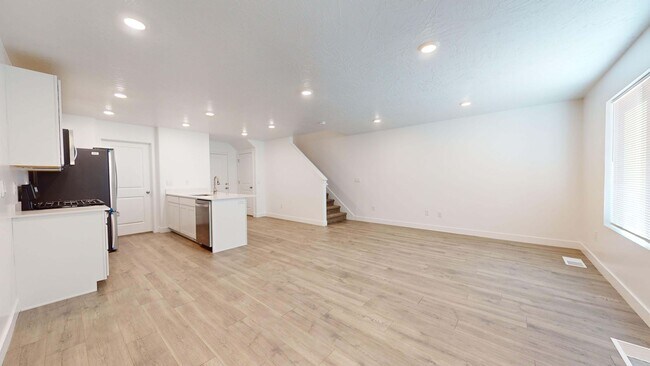 Foto del edificio - Newer Old Sorrel Townhome