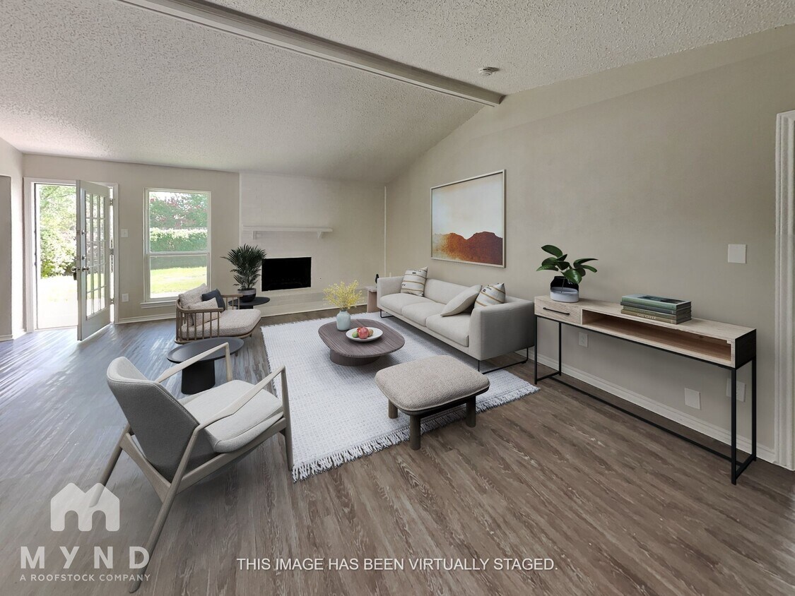 Foto principal - 1638 Clydesdale Dr