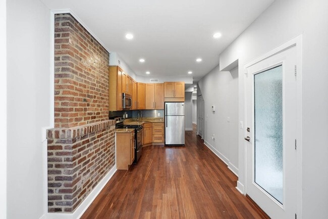 Building Photo - 1513 4th St NW