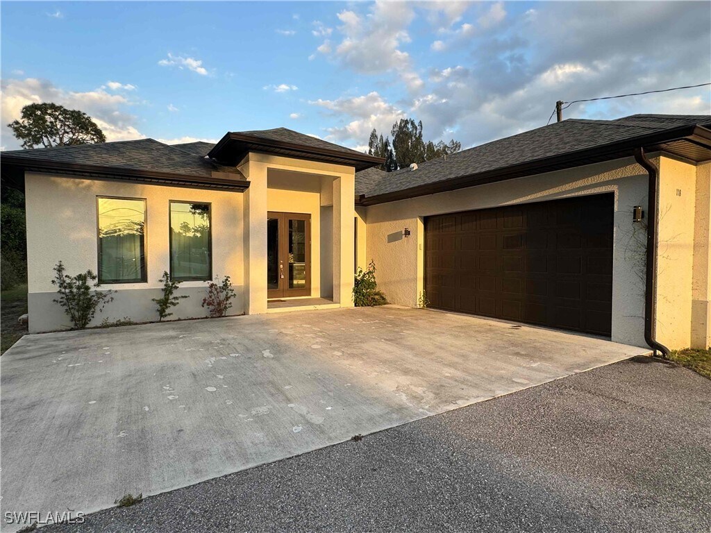 Foto principal - 118 12th St SE