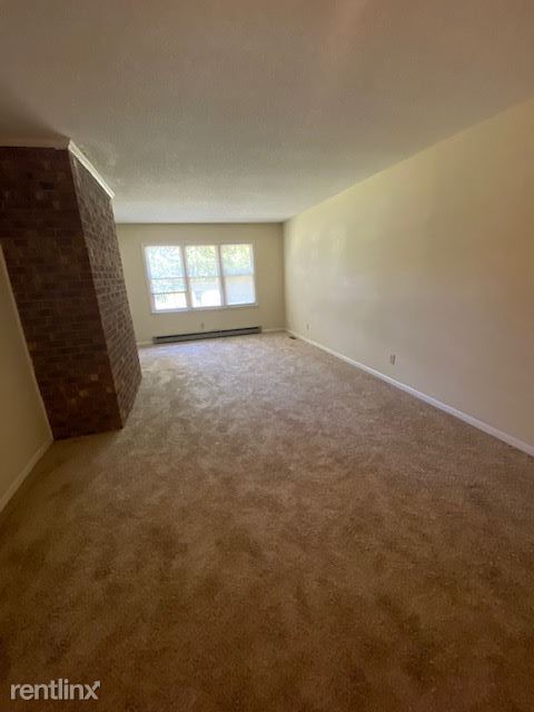 Building Photo - 3 br, 1.5 bath House - 6218 Burlington Rd