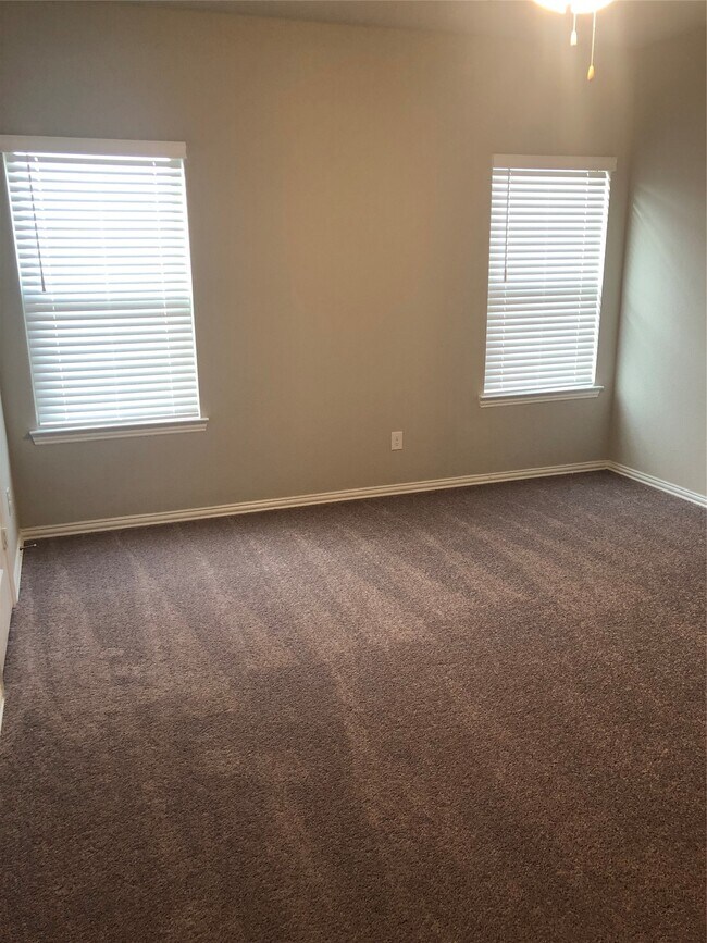 Foto del edificio - 31315 Conover Dr