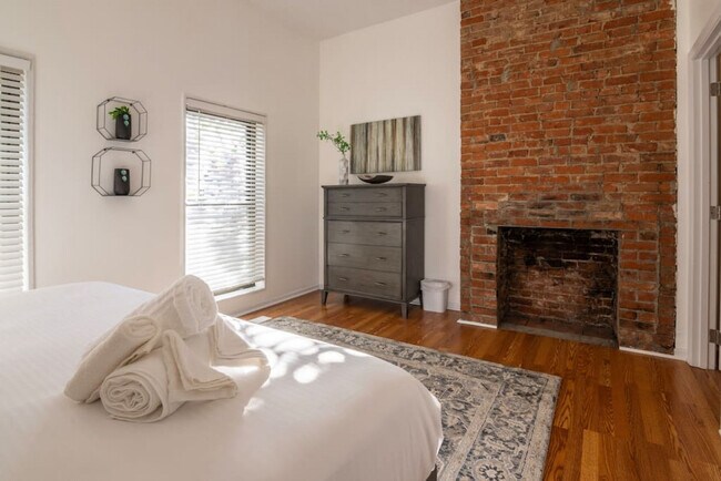 Foto del edificio - 964 Pavilion St