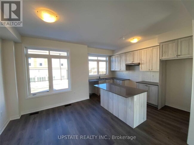 Building Photo - 120 Purple Sage Dr