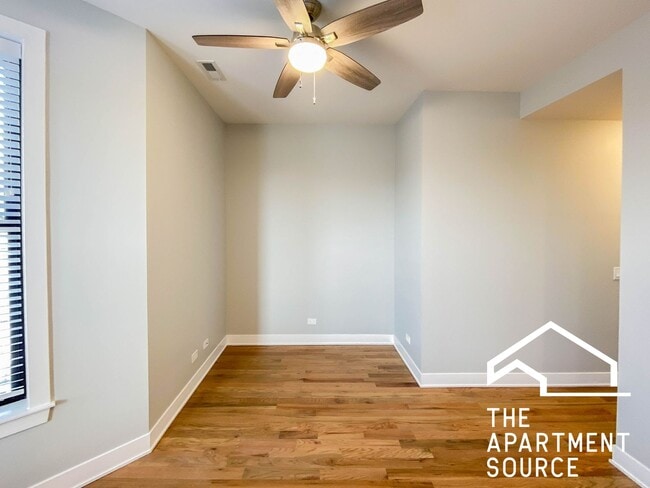 Building Photo - 2103 N Sedgwick St