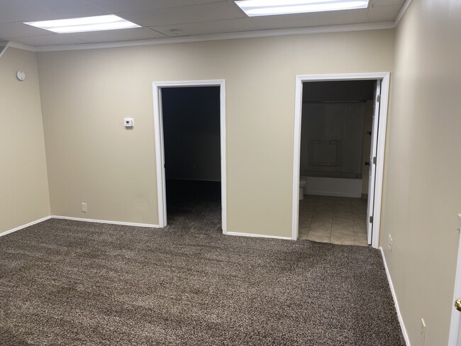 Foto del edificio - 4475 Richfield Rd