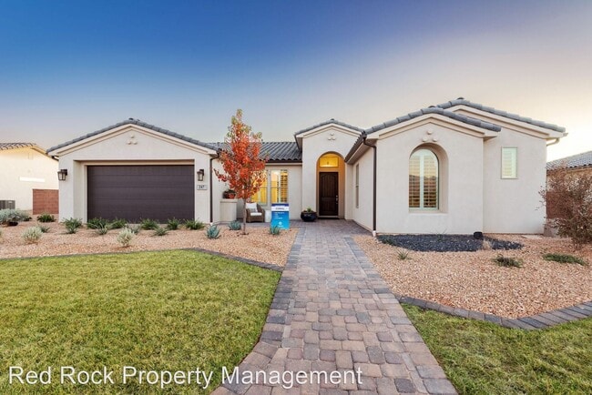 Building Photo - 4 br, 2.5 bath House - 247 W. Sunstone way