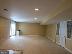Building Photo - 8400 Hessian Hill Ct