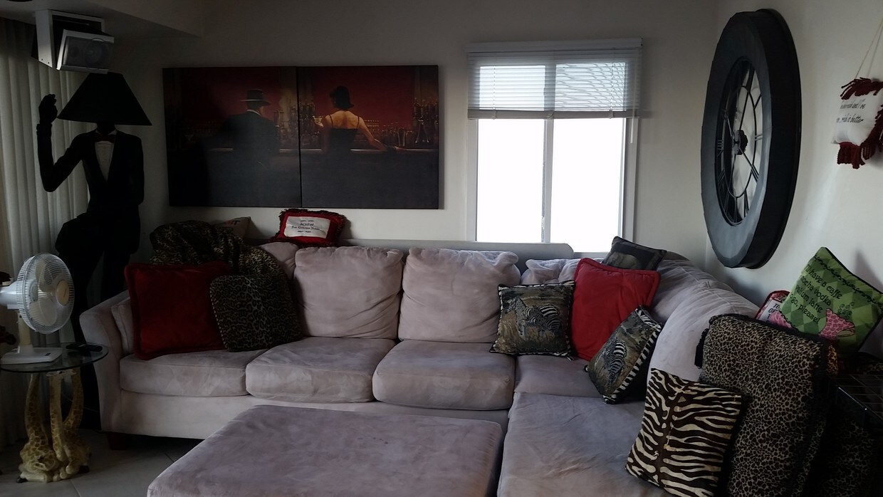 Fully Furnished - 3558 Shore Dr
