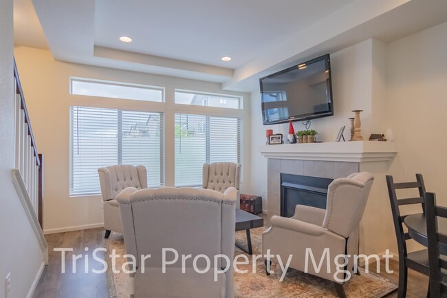 Foto del edificio - 6137 Ashmore Ln