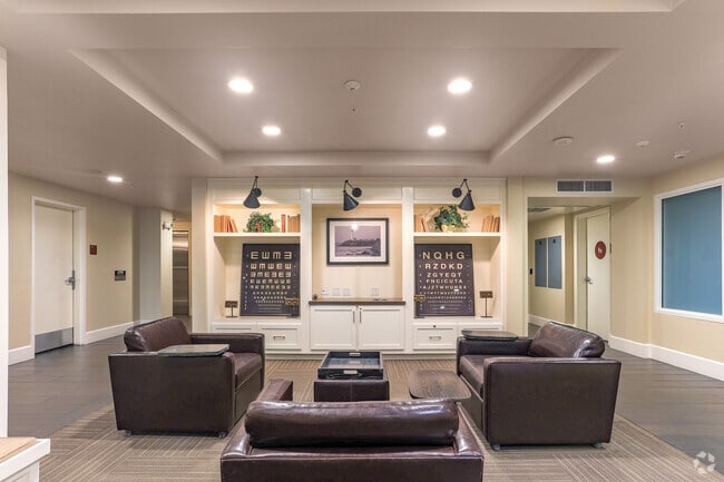 Lobby - 888 San Mateo Apartments