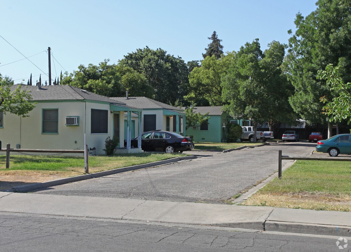 Primary Photo - 242-248 Corson Ave