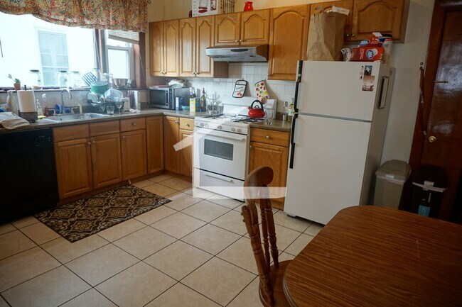 Building Photo - Brainerd 4 Bed