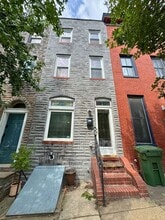 Building Photo - 240 S Washington St