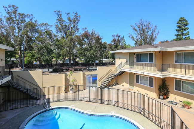 1963 Woodside Rd, Redwood City, CA 94061 - Apartments in Redwood City ...