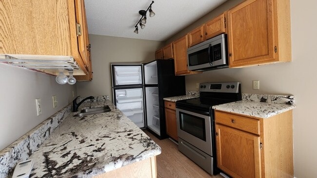 Building Photo - Nice Townhouse for Lease in Boones Creek