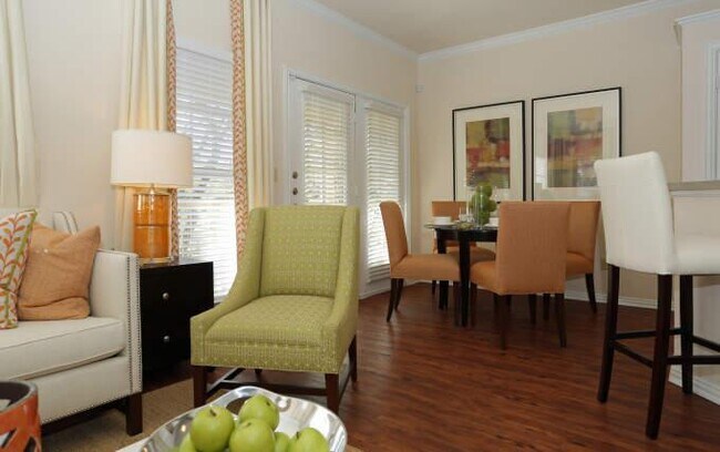 Building Photo - 2 bedroom in Arlington TX 76006