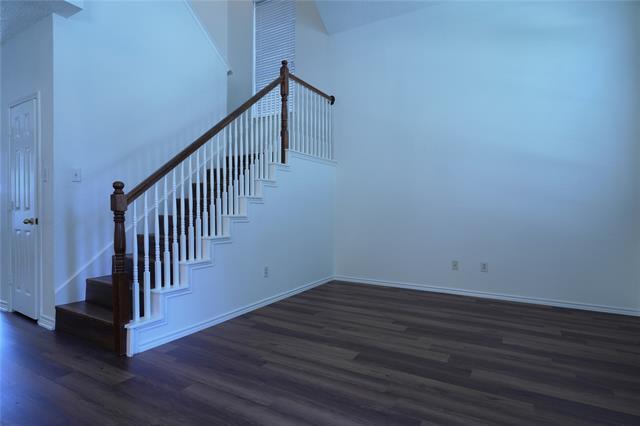 Foto del edificio - 2032 Fox Glen Dr
