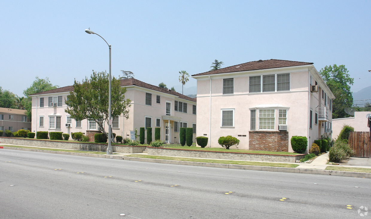 Building Photo - 523 W Foothill Blvd