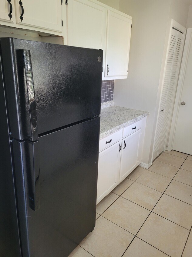 Foto principal - 4220 Ponds Dr