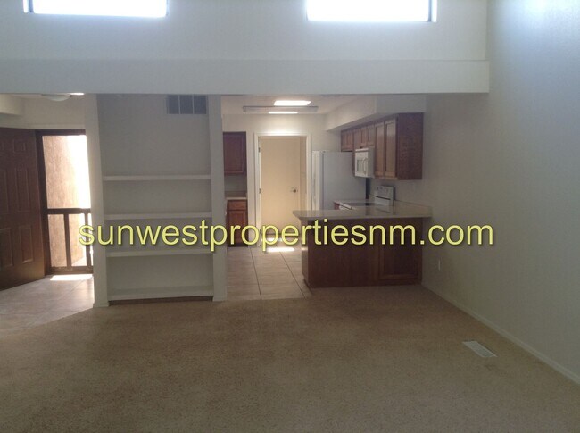 Building Photo - 3844 N Butler Ave